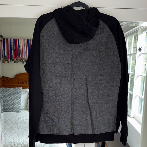 Ezekiel Men's Zip Hoodie Jacket in Gray and Black - Picture 4 of 5